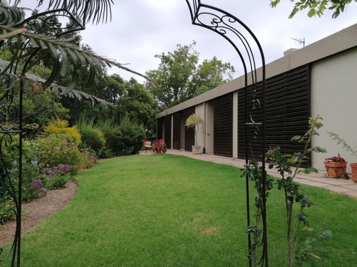 Aanhuizen Guest House Swellendam Exterior foto