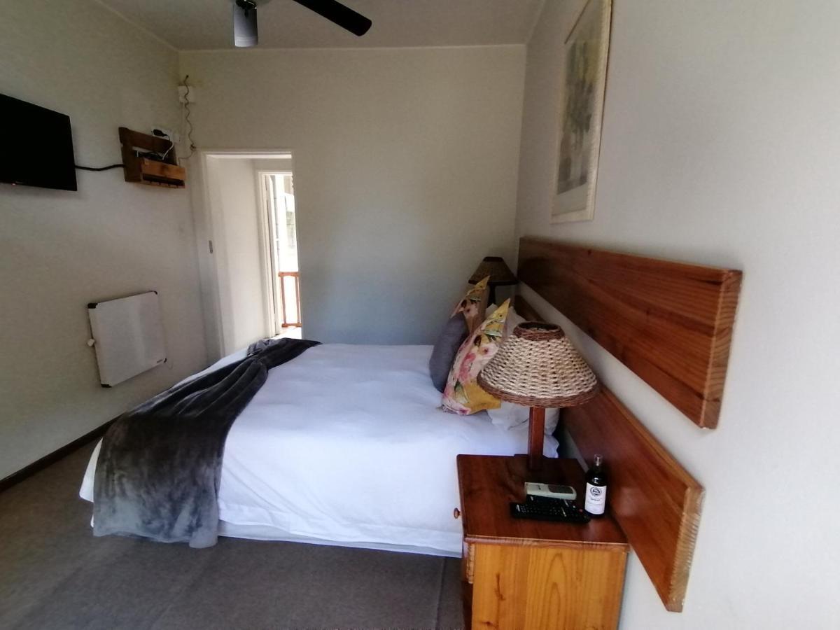 Aanhuizen Guest House Swellendam Exterior foto